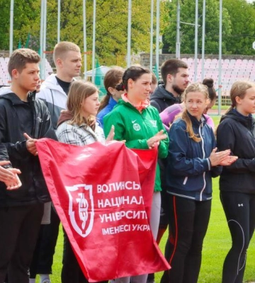 Нововолинець Сергій Фіськович виборов «золото» на обласному чемпіонаті з легкої атлетики