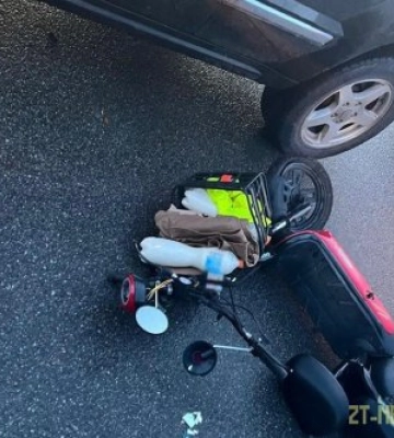 У Звягелі під колеса автівки потрапила 52-річна жінка, вона в лікарні