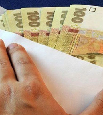 В Пирятині чоловіка засуджено за хабар працівнику поліції