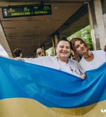 Артисти Євробачення збирають кошти на відновлення зруйнованої російською ракетою школи