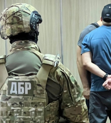 На Харківщині правоохоронець вимагав $100 тисяч у фігурантів справи про колабораціонізм