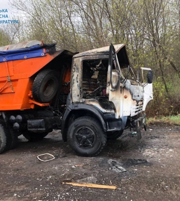 На Сумщині ворог атакував дроном цивільну вантажівку: водій загинув