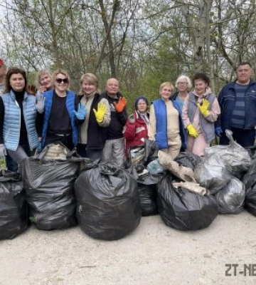 Мешканці мікрорайону Хмільники у Житомирі провели толоку