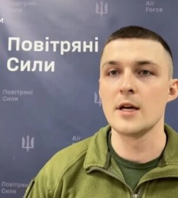 Удар по пункту управління росіян у Луганську: ворог втратив техніку та живу силу, - Повітряні сили