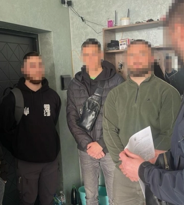 Розстріл поліцейських на Вінниччині: ДБР викрило військових, які допомагали підозрюваним