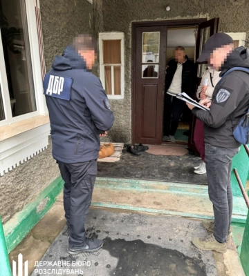 Розстріл поліцейських на Вінниччині: у допомозі чоловікам підозрюють військових