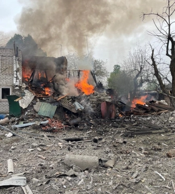 Росіяни вдарили по Дергачах на Харківщині: поранено двоє дітей (оновлено)