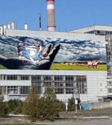 Зеленський у річницю Чорнобильської катастрофи закликав світ тиснути на росію, аби деокупувати ЗАЕС