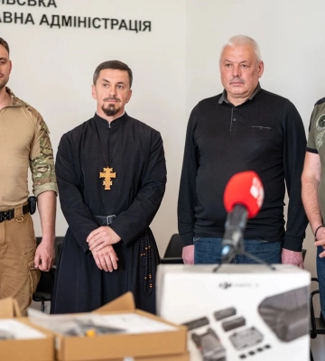 Монах зі Львівщини-чемпіон України з пауерліфтингу зібрав кошти на 50 FPV-дронів