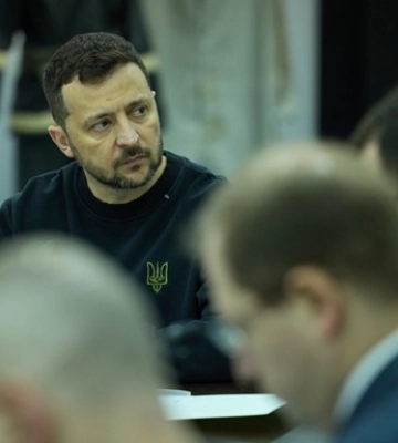 Зеленский провел совещание в Славутиче Зеленский провел совещание в Славутиче
