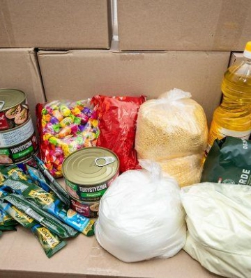 У Дніпрі переселенцям видають продуктові набори: як отримати