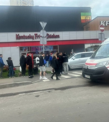 Пьяный глава РГА въехал в толпу в Броварах: Майбоженко арестовали и уволят (фото, видео)