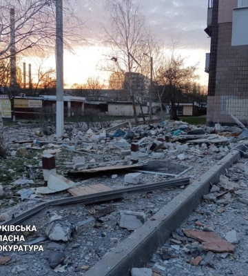 У лікарні помер поліцейський, поранений внаслідок подвійного удару росіян по Харкову 4 квітня