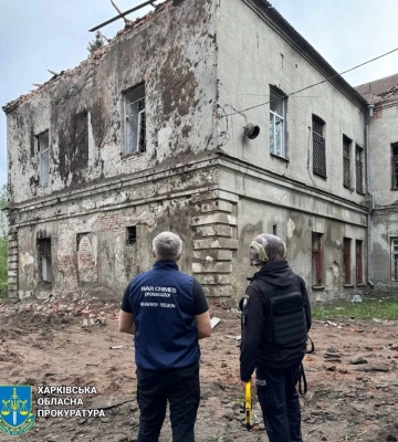 Росіяни вгатили двома ракетами С-300 по психлікарні в Харкові, є травмовані