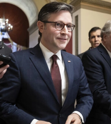 Зеленський у грудні вплинув на спікера Конгресу США Джонсона, окресливши термін схвалення допомоги Україні, - Politico