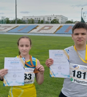Двоє вихованців Нововоронцовської ДЮСШ посіли перші місця на Всеукраїнських змаганнях з триборства