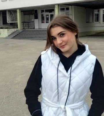 У Кропивницькому розшукують неповнолітню дівчину