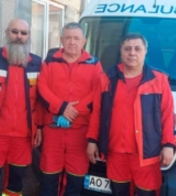 В Ужгороді медики швидкої врятували чоловіка, який через судоми втратив свідомість