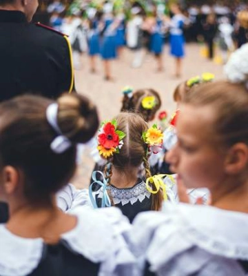 Коли у Чернівцях пролунає останній дзвоник у 2024 році та видаватимуть атестати