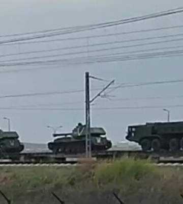 В Крыму замечено много военной техники РФ - СМИ