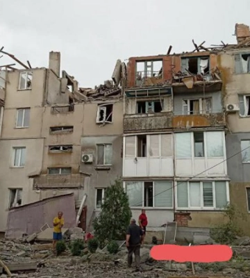 На Запоріжжі під час ворожих обстрілів загинула жінка з двома дітьми