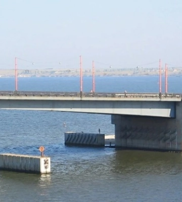 Оккупанты нанесли удар по Ингульскому мосту в Николаеве - СМИ