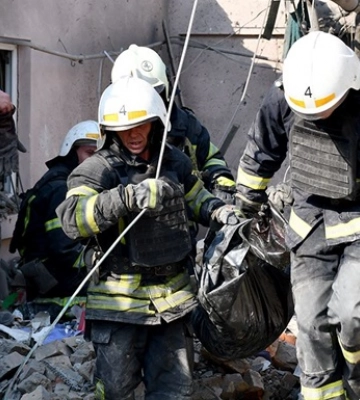 Обстріл Миколаєва: 11 поранених та двоє загиблих
