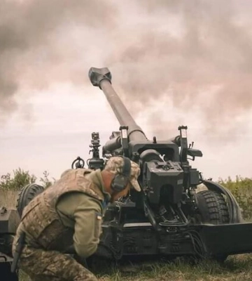 Артилеристи знищили ворожий склад та техніку окупантів