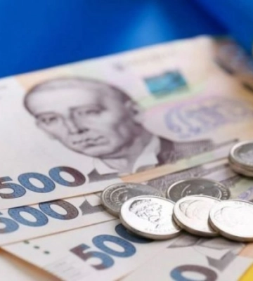 Жителі деокупованих територій отримали 27 млн грн від Червоного Хреста і 3,2 млн грн - від МОМ