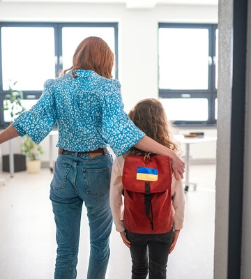 Деякі освітяни, що працювали на окупантів, після звільнення територій залишаються на своїх посадах