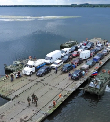 «Окопи під воротами»: жителі Херсона та області розповіли про життя в окупації