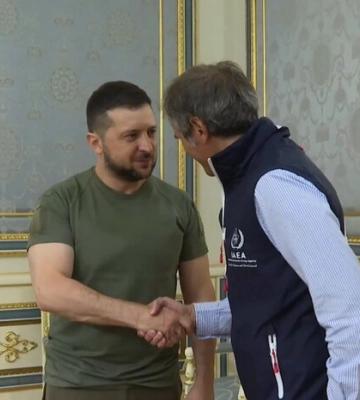 Зеленський зустрівся з головою МАГАТЕ Гроссі (відео)