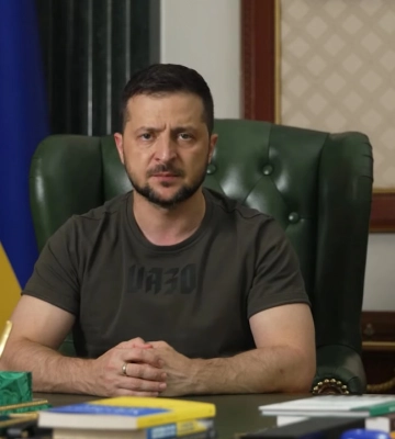 Ни одного тихого места у оккупантов не будет – ни под Луганском, ни в Севастополе, – Зеленский
