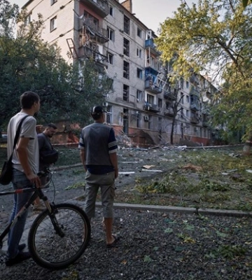 На Донбассе жертвами обстрелов стали четыре человека