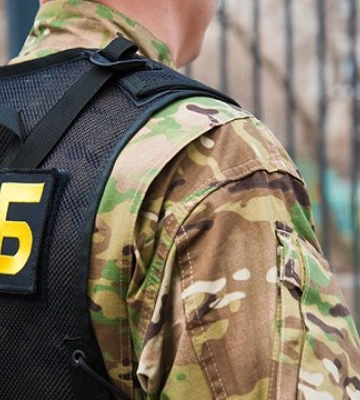 Готові тікати з України: офіцери ФСБ отримали план евакуації своїх родин з окупованих територій