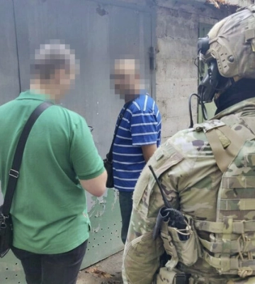 СБУ затримала агентів РФ, які полювали на паролі блокпостів у Харківській області