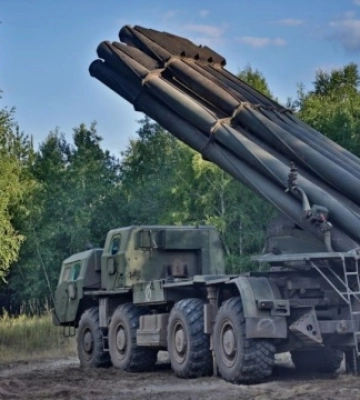 Російські війська з &quot;Ураганів&quot; обстріляли територію Криворіжжя: які наслідки