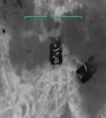 Украинские Bayraktar TB-2 уничтожают технику оккупантов на херсонском и донецком направлениях. ВИДЕО