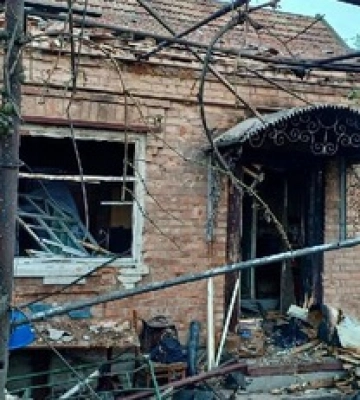 Дніпропетровщина всю ніч була під обстрілом: фото наслідків