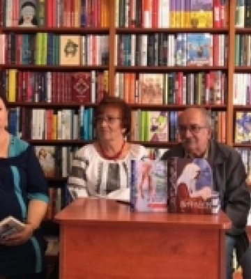 У Луцьку презентували нові книги волинських письменників У Луцьку презентували нові книги волинських письменників