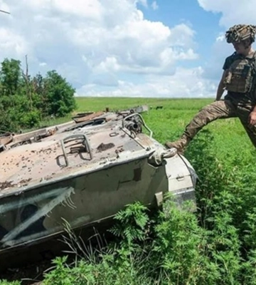 Російські підрозділи втратили половину військових та понад 200 одиниць техніки під час відступу з Харківщини, - Генштаб