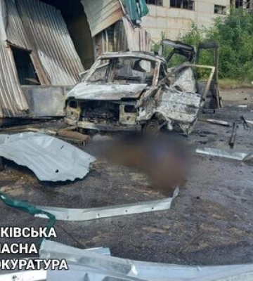 В результате обстрела Харькова повреждены дома, школа и админздание: погибли 2 человека. ФОТОрепортаж