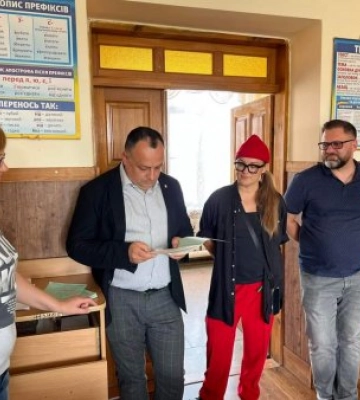Закарпатська обласна рада обдумає механізм зменшення тарифу за сплату комунальних послуг для переселенців у селі Березинка