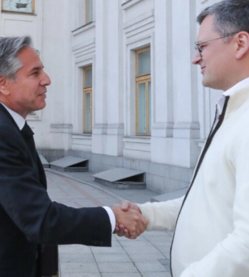 Стало відомо, що Блінкен сказав Зеленському під час неоголошеного візиту до Києва