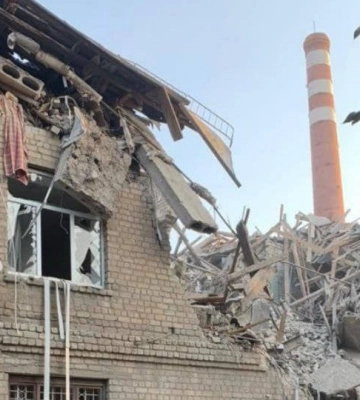 Россияне ночью снова обстреляли Харьков — есть попадание