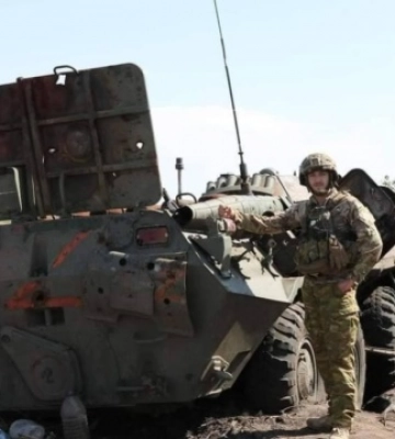 На Харківщині українські військові захопили ще три БТР росіян