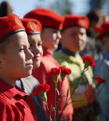 Окупанти у Маріуполі відсвяткували &quot;річницю звільнення Донецька від фашистів&quot; – радник мера