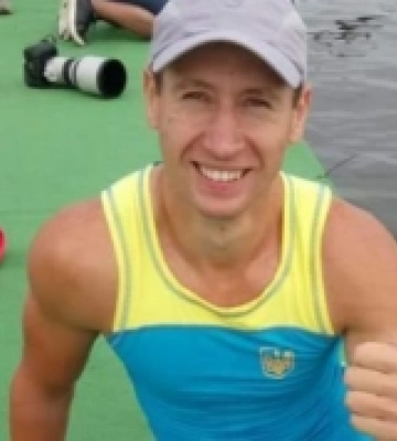 Паравеслувальник Микола Синюк із Рівненщини отримав нагороди від обласної і місцевої влади