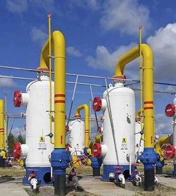 Китай купує у РФ зріджений газ за пів ціни, щоб перепродати за вищими цінами — ЗМІ