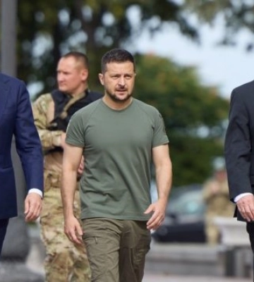 До Києва несподівано приїхав президент Латвії